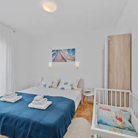 Two Bedroom With Terrace And Sea View Adriatica *