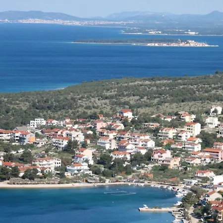 Two Bedroom With Terrace And Sea View Adriatica Appartement Grebaštica