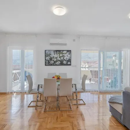 Apartamento Two Bedroom With Terrace And Sea View Adriatica *