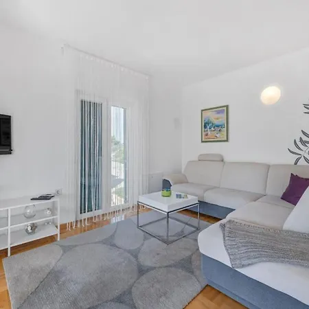 Apartment Two Bedroom With Terrace And Sea View Adriatica